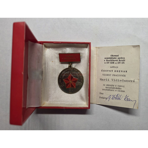 Odznak Vzorný pracovník za soc. zemědělství okres Havlíčkův Brod